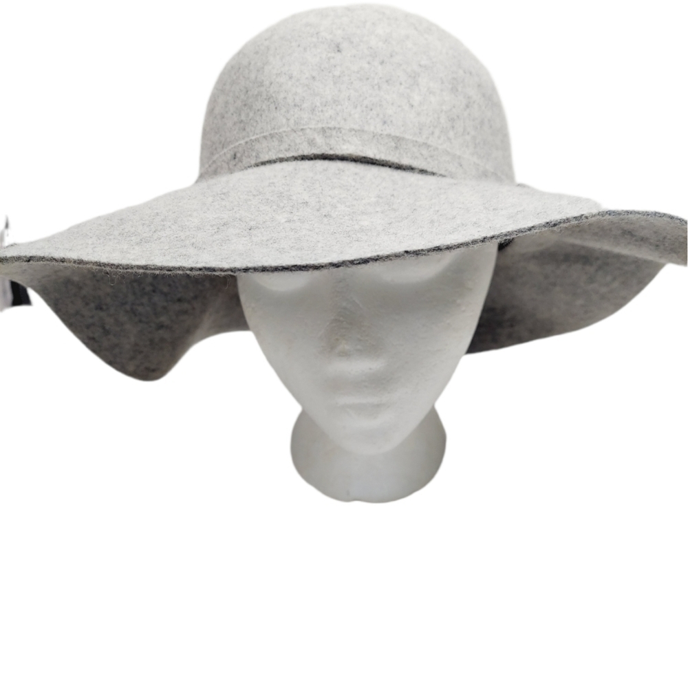 Tart 100% Wool Hat Gray Spickled Floppytable EUC